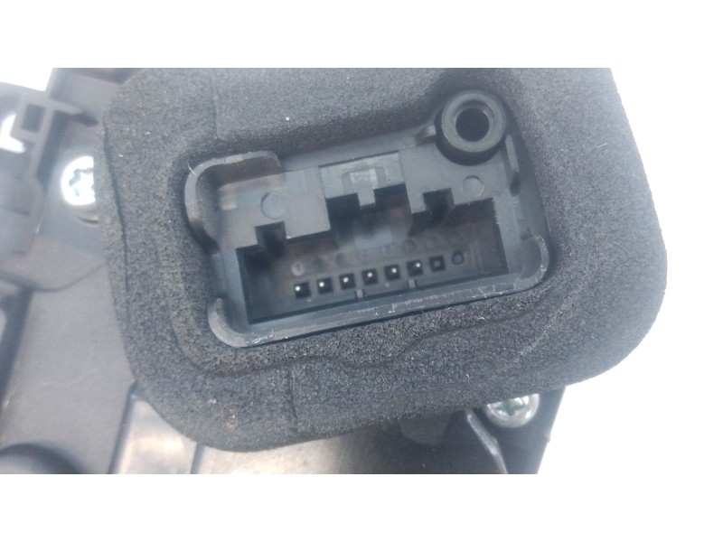 Recambio de cerradura puerta trasera derecha para volkswagen t-roc (a11, d11) 1.5 tsi referencia OEM IAM   