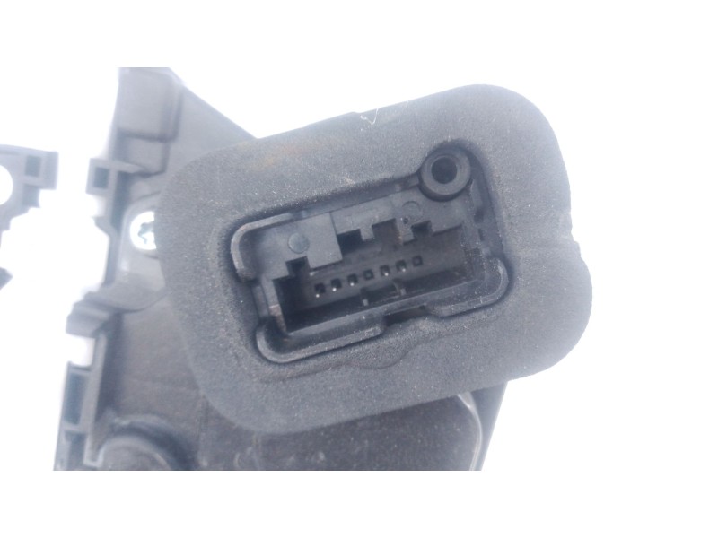 Recambio de cerradura puerta trasera derecha para volkswagen t-roc (a11, d11) 1.0 tsi referencia OEM IAM   