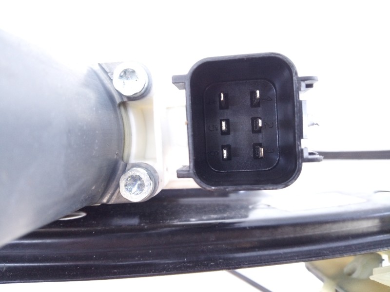 Recambio de elevalunas delantero derecho para ford focus lim. (cb8) edition referencia OEM IAM A65063112  E2-B3-40-2