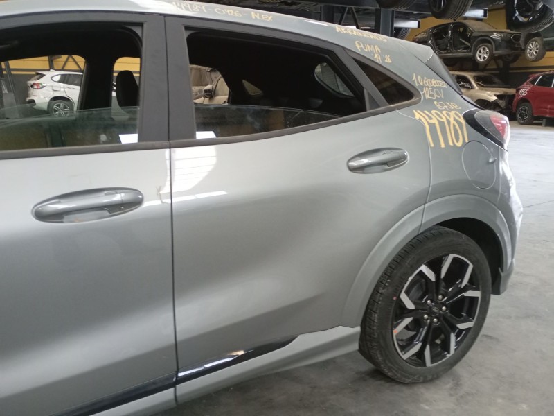 Recambio de puerta trasera izquierda para ford puma (j2k, cf7) 1.0 ecoboost mhev referencia OEM IAM   