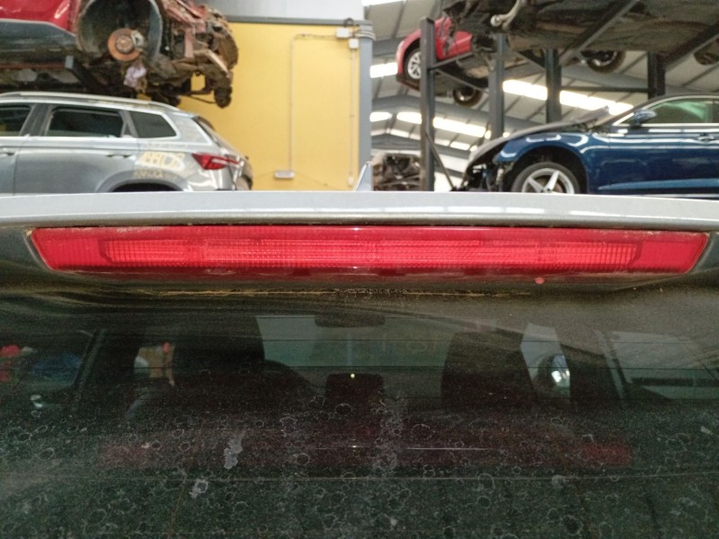 Recambio de luz central de freno para ford puma (j2k, cf7) 1.0 ecoboost mhev referencia OEM IAM   