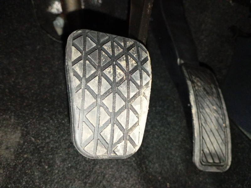 Recambio de pedal freno para ford puma (j2k, cf7) 1.0 ecoboost mhev referencia OEM IAM   