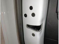 CERRADURA PUERTA DELANTERA IZQUIERDA 