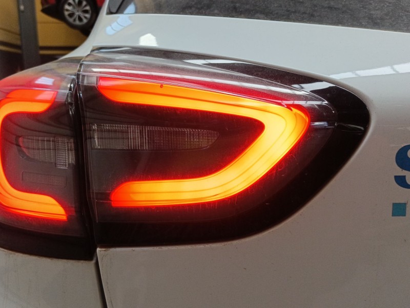 Recambio de piloto trasero izquierdo porton para ford puma (j2k, cf7) 1.0 ecoboost mhev referencia OEM IAM   