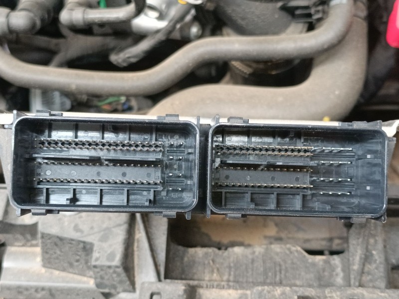 Recambio de centralita motor uce para ford puma (j2k, cf7) 1.0 ecoboost mhev referencia OEM IAM R1T112A650KA R1TA12B684FA 