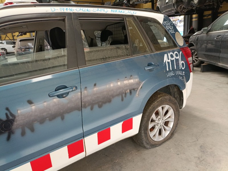 Recambio de puerta trasera izquierda para suzuki grand vitara ii (jt, te, td) 1.9 ddis a las 4 ruedas (jt419, td44, jb419wd, jb4