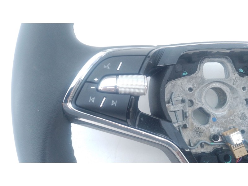 Recambio de volante para skoda kamiq (nw4) 1.0 tsi referencia OEM IAM   