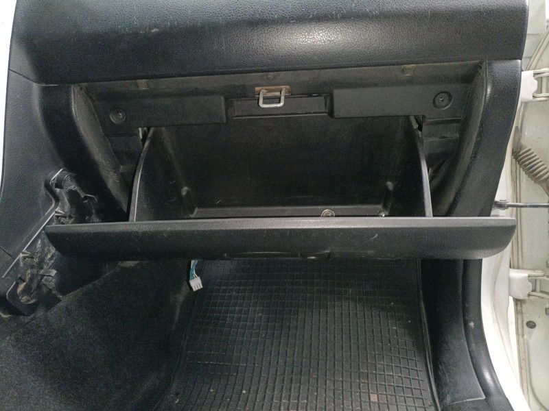 Recambio de guantera para suzuki grand vitara ii (jt, te, td) 1.9 ddis a las 4 ruedas (jt419, td44, jb419wd, jb419xd) referencia