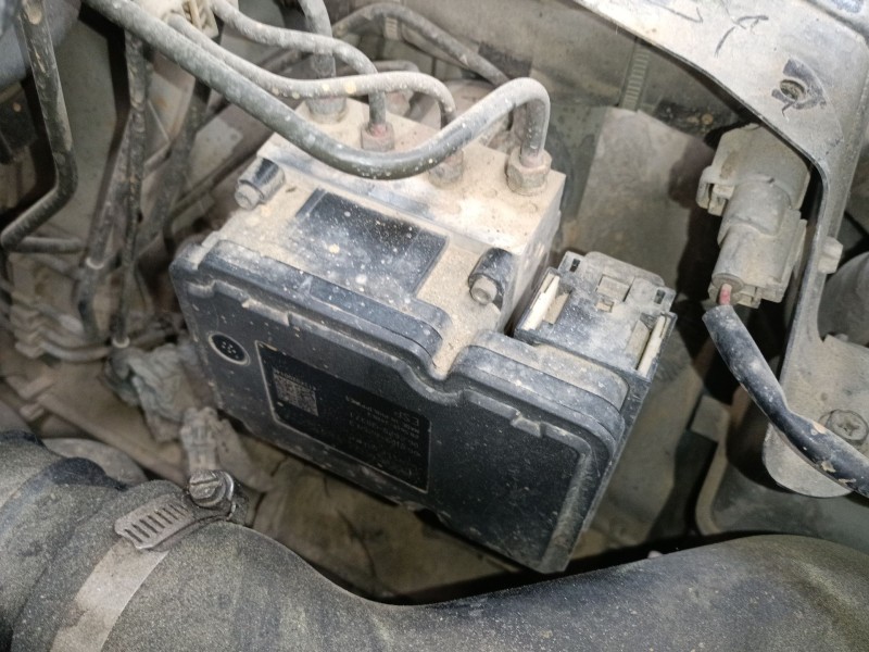 Recambio de abs para suzuki grand vitara ii (jt, te, td) 1.9 ddis a las 4 ruedas (jt419, td44, jb419wd, jb419xd) referencia OEM 