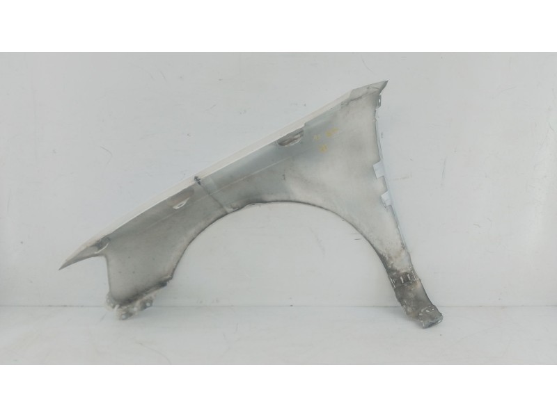 Recambio de aleta delantera derecha para audi a3 (8p) referencia OEM IAM   