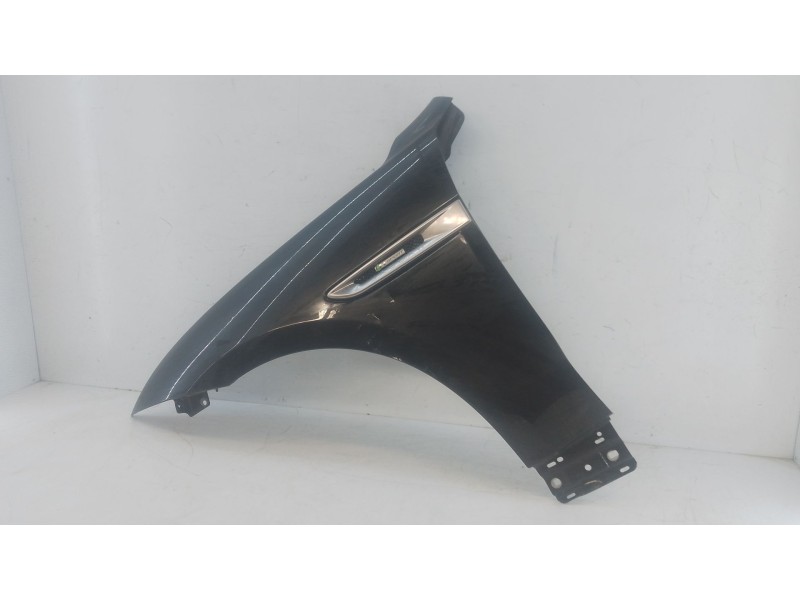 Recambio de aleta delantera izquierda para jaguar f-pace (x761) 3.0 sdv6 awd referencia OEM IAM   