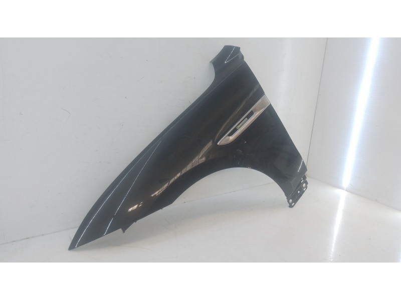 Recambio de aleta delantera izquierda para jaguar f-pace (x761) 3.0 sdv6 awd referencia OEM IAM   