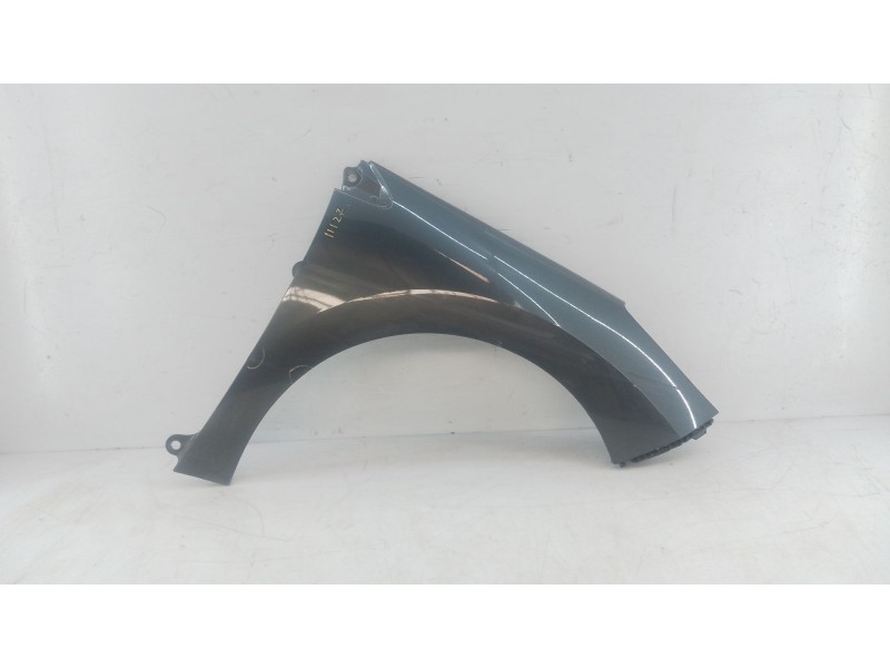 Recambio de aleta delantera derecha para peugeot 308 confort referencia OEM IAM   E4-A2-9