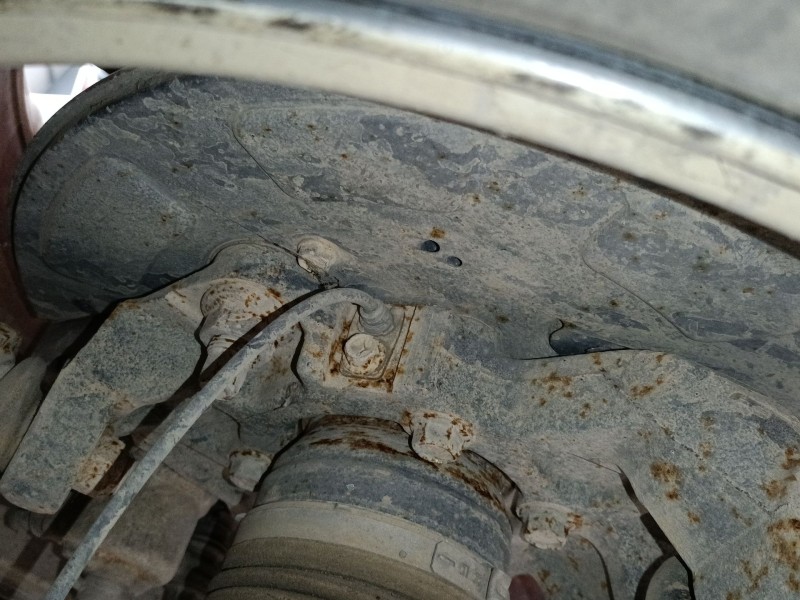 Recambio de mangueta trasera derecha para suzuki grand vitara ii (jt, te, td) 1.9 ddis a las 4 ruedas (jt419, td44, jb419wd, jb4