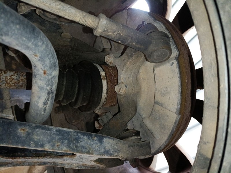 Recambio de mangueta delantera izquierda para suzuki grand vitara ii (jt, te, td) 1.9 ddis a las 4 ruedas (jt419, td44, jb419wd,