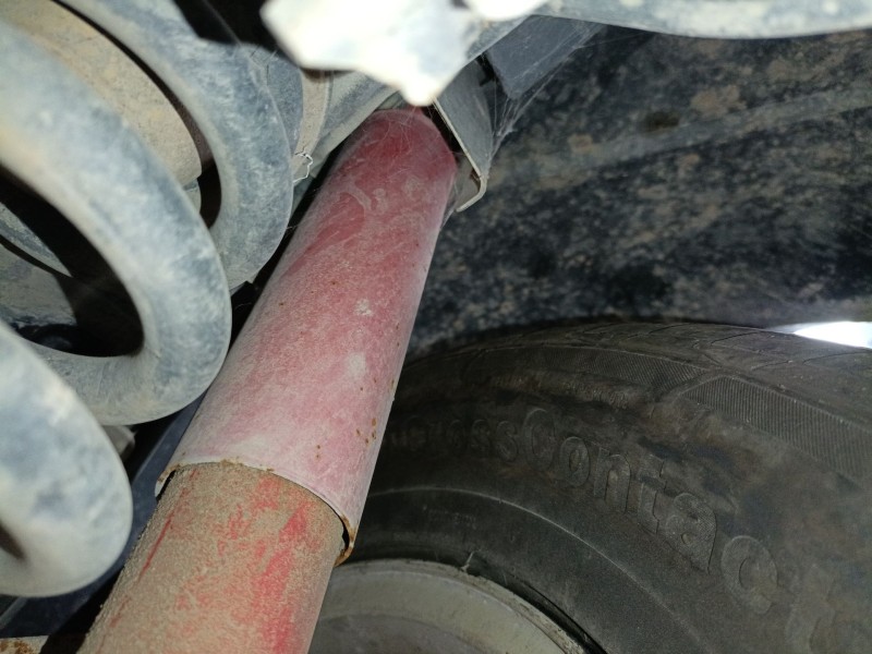 Recambio de amortiguador trasero derecho para suzuki grand vitara ii (jt, te, td) 1.9 ddis a las 4 ruedas (jt419, td44, jb419wd,