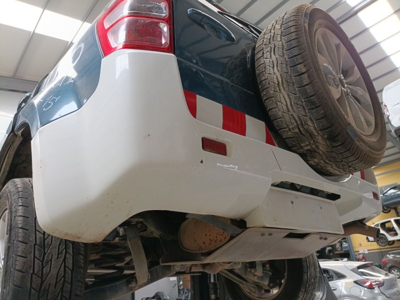 Recambio de paragolpes trasero para suzuki grand vitara ii (jt, te, td) 1.9 ddis a las 4 ruedas (jt419, td44, jb419wd, jb419xd) 