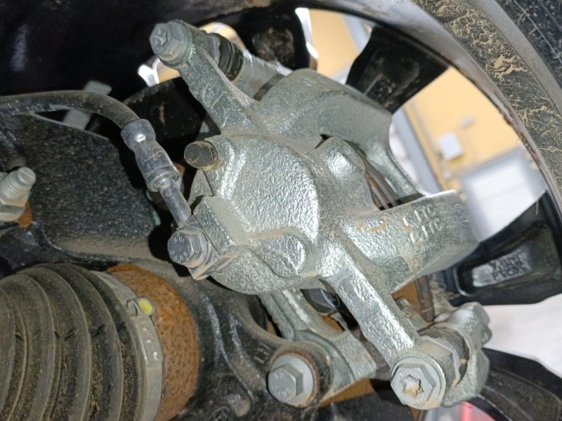 Recambio de pinza freno delantera izquierda para ford puma (j2k, cf7) 1.0 ecoboost mhev referencia OEM IAM   