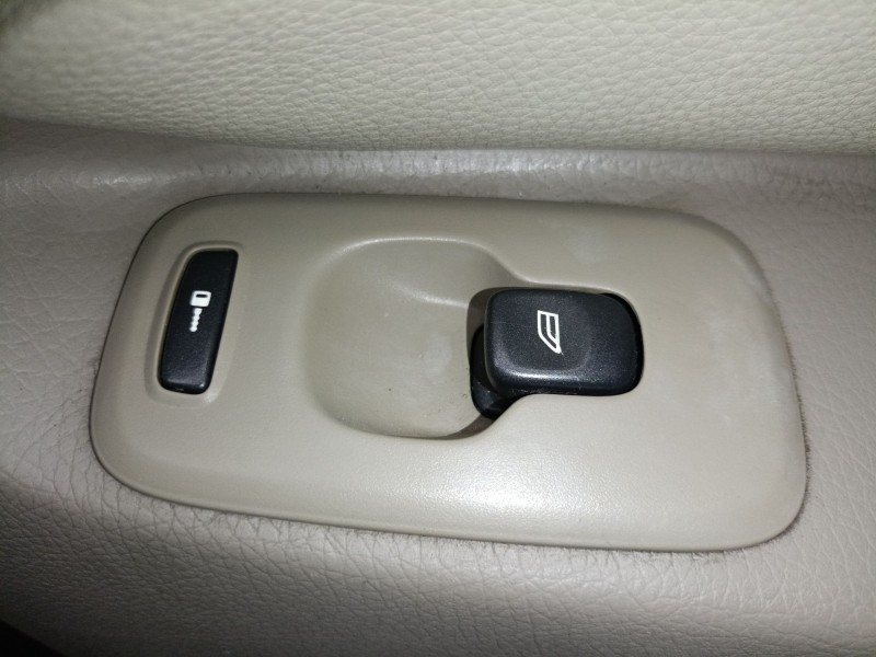 Recambio de mando elevalunas delantero derecho para volvo xc90 i (275) d5 awd referencia OEM IAM   