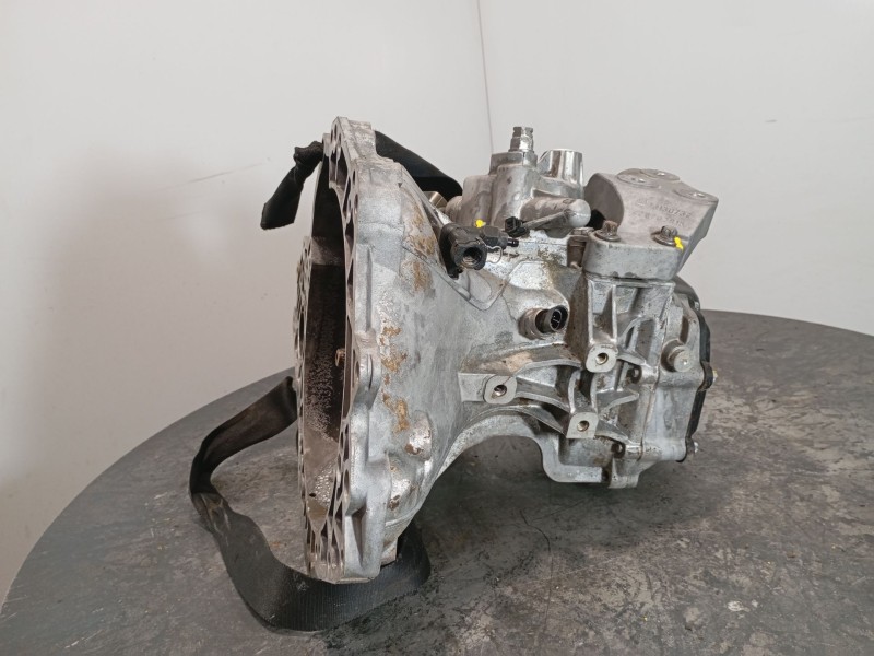 Recambio de caja cambios para opel corsa d 1.3 16v cdti referencia OEM IAM 55565178 20759 