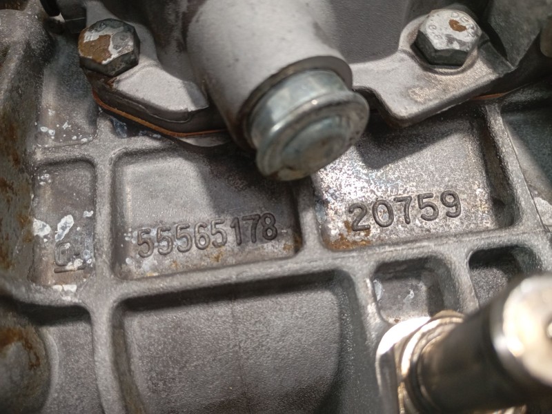 Recambio de caja cambios para opel corsa d 1.3 16v cdti referencia OEM IAM 55565178 20759 