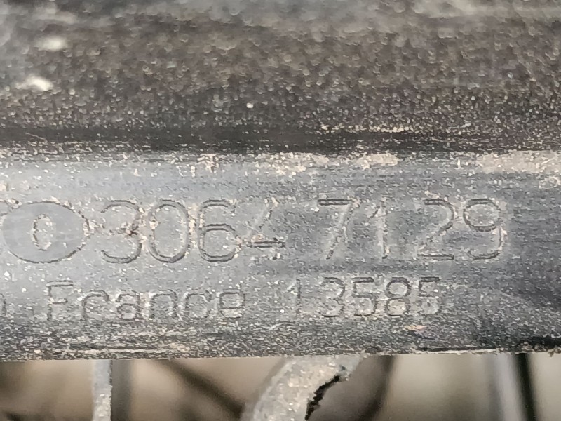 Recambio de filtro aire para volvo xc90 i (275) d5 awd referencia OEM IAM 30647129  