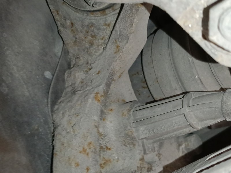 Recambio de mangueta trasera izquierda para volvo xc90 i (275) d5 awd referencia OEM IAM   