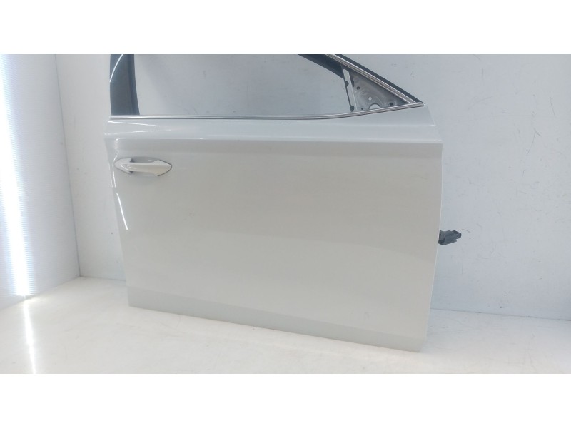 Recambio de puerta delantera derecha para skoda octavia iv (nx3, nn3, pv3) 2.0 tdi referencia OEM IAM   