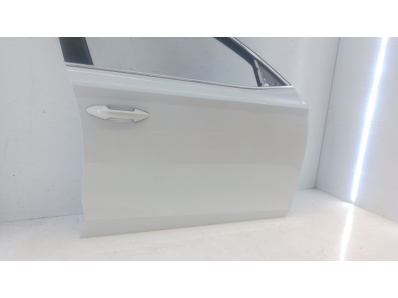 Recambio de puerta delantera derecha para skoda octavia iv (nx3, nn3, pv3) 2.0 tdi referencia OEM IAM   