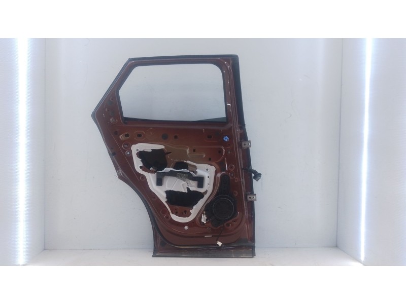 Recambio de puerta trasera izquierda para peugeot 3008 ii suv (mc_, mr_, mj_, m4_) 1.6 bluehdi 120 referencia OEM IAM   