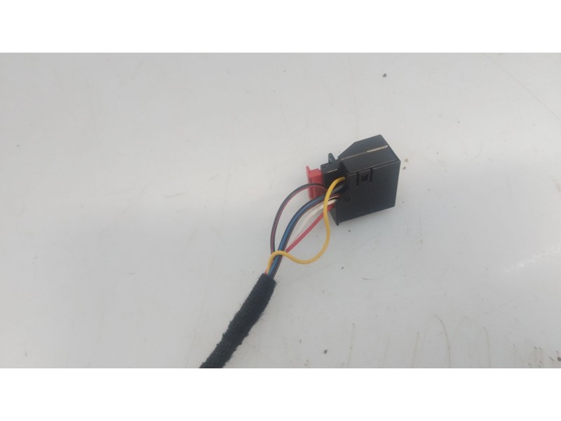 Recambio de retrovisor derecho electrico para skoda fabia iv (pj3) 1.0 tsi referencia OEM IAM   