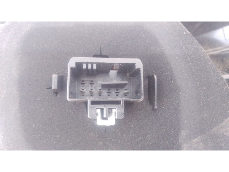 Recambio de piloto trasero izquierdo para volkswagen polo vi (aw1, bz1, ae1) 1.0 tsi referencia OEM IAM   