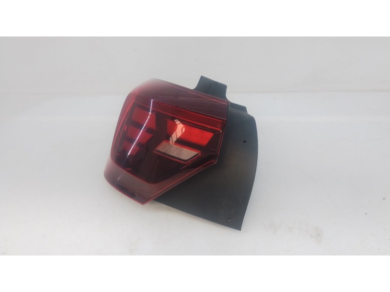 Recambio de piloto trasero izquierdo para volkswagen polo vi (aw1, bz1, ae1) 1.0 tsi referencia OEM IAM   