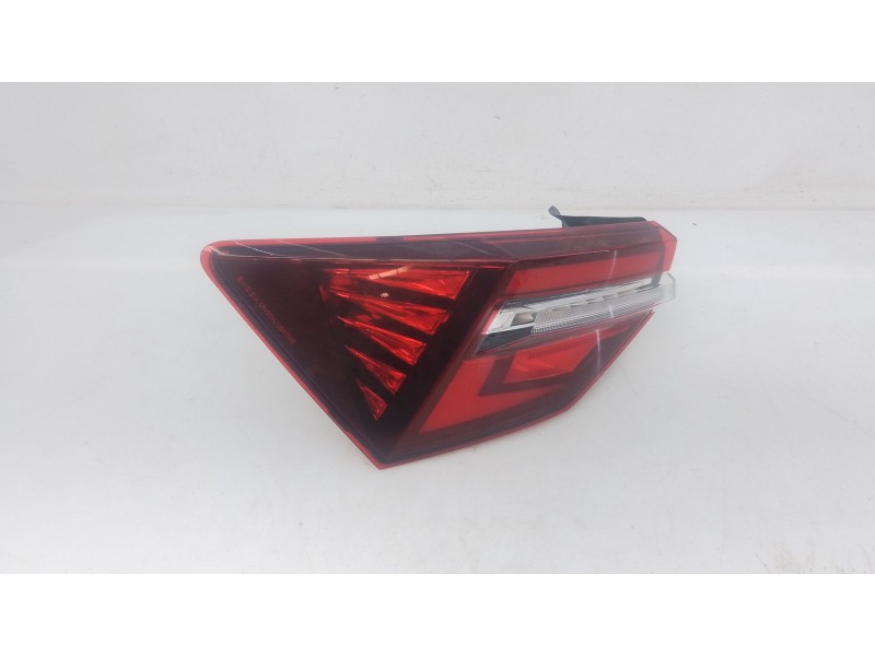 Recambio de piloto trasero izquierdo para skoda karoq (nu7, nd7) 1.5 tsi referencia OEM IAM   