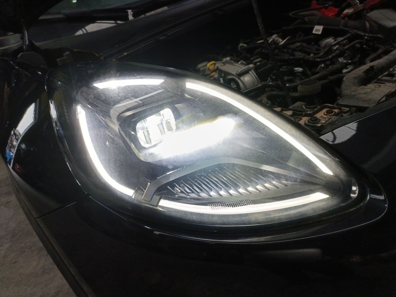 Recambio de faro derecho xenon para ford puma (j2k, cf7) 1.0 ecoboost mhev referencia OEM IAM   