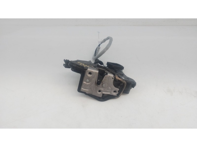 Recambio de cerradura puerta delantera derecha para skoda fabia iv (pj3) 1.0 tsi referencia OEM IAM   