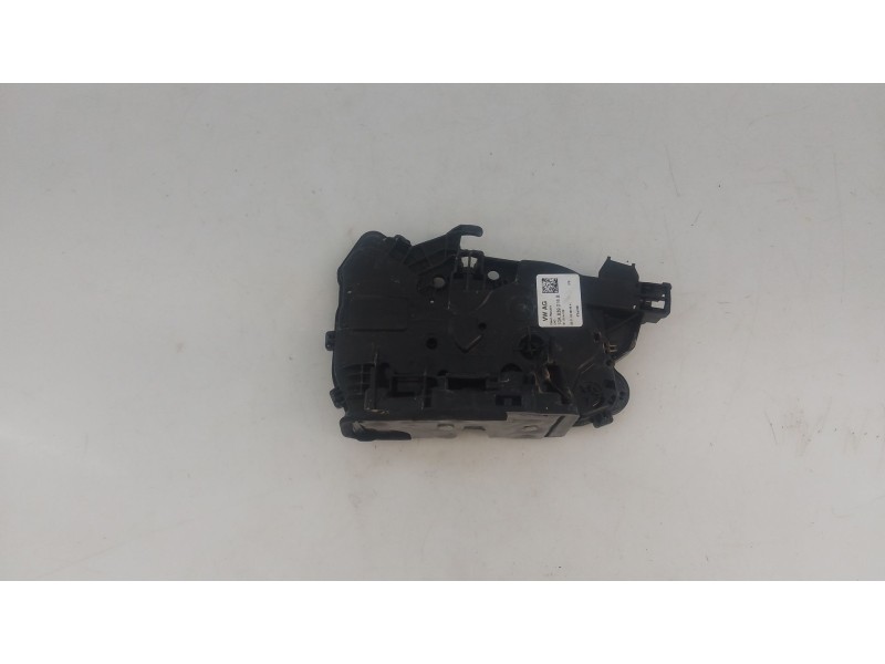 Recambio de cerradura puerta trasera derecha para volkswagen polo vi (aw1, bz1, ae1) 1.0 tsi referencia OEM IAM   