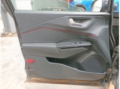 GUARNECIDO PUERTA DELANTERA IZQUIERDA 