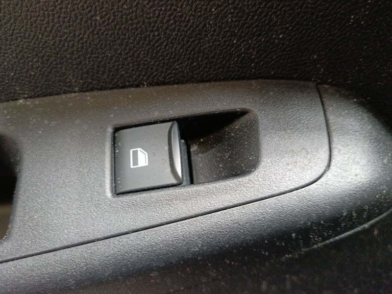 Recambio de mando elevalunas trasero izquierdo para ford puma (j2k, cf7) 1.0 ecoboost mhev referencia OEM IAM   