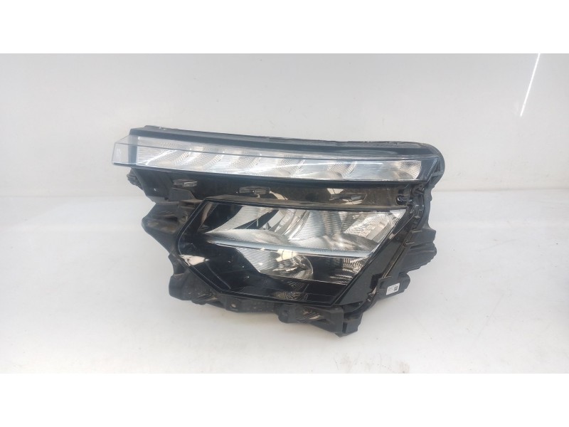 Recambio de faro izquierdo xenon para skoda kamiq (nw4) 1.0 tsi referencia OEM IAM 655941015B  