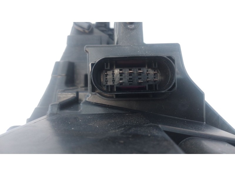 Recambio de faro izquierdo xenon para skoda kamiq (nw4) 1.0 tsi referencia OEM IAM 655941015B  