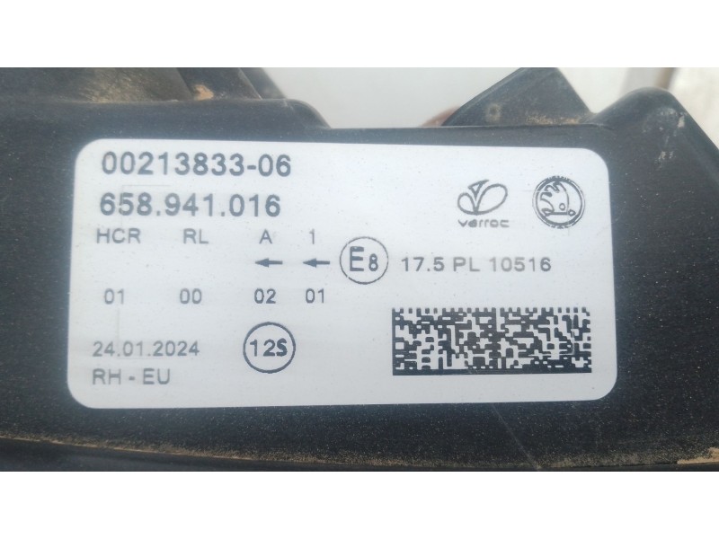 Recambio de faro derecho xenon para skoda kamiq (nw4) 1.0 tsi referencia OEM IAM 658941016  