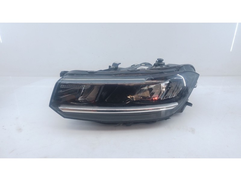 Recambio de faro izquierdo xenon para volkswagen t-cross (c11, d31) 1.0 tsi referencia OEM IAM   