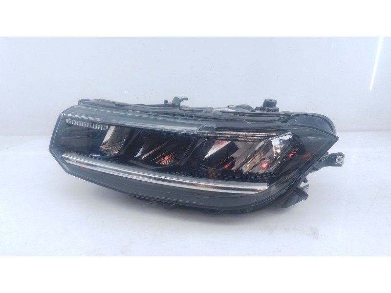 Recambio de faro izquierdo xenon para volkswagen t-cross (c11, d31) 1.0 tsi referencia OEM IAM   