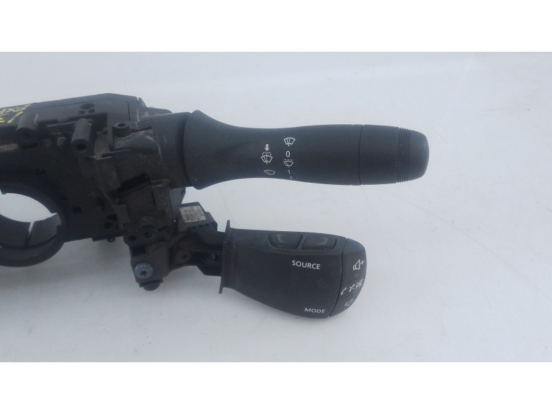 Recambio de mando intermitentes para renault express furgoneta/monovolumen 1.5 blue dci 75 (f6aa) referencia OEM IAM   