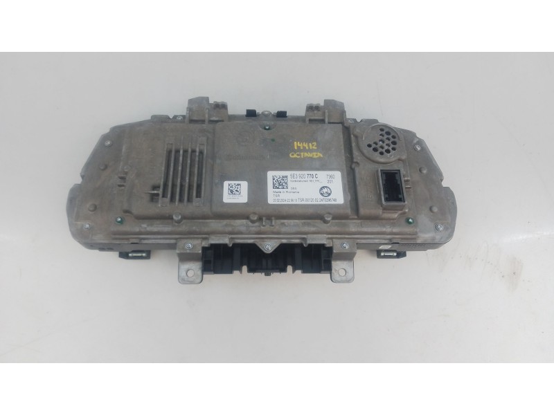 Recambio de cuadro instrumentos para skoda octavia iv (nx3, nn3, pv3) 2.0 tdi referencia OEM IAM 5E3920770C  