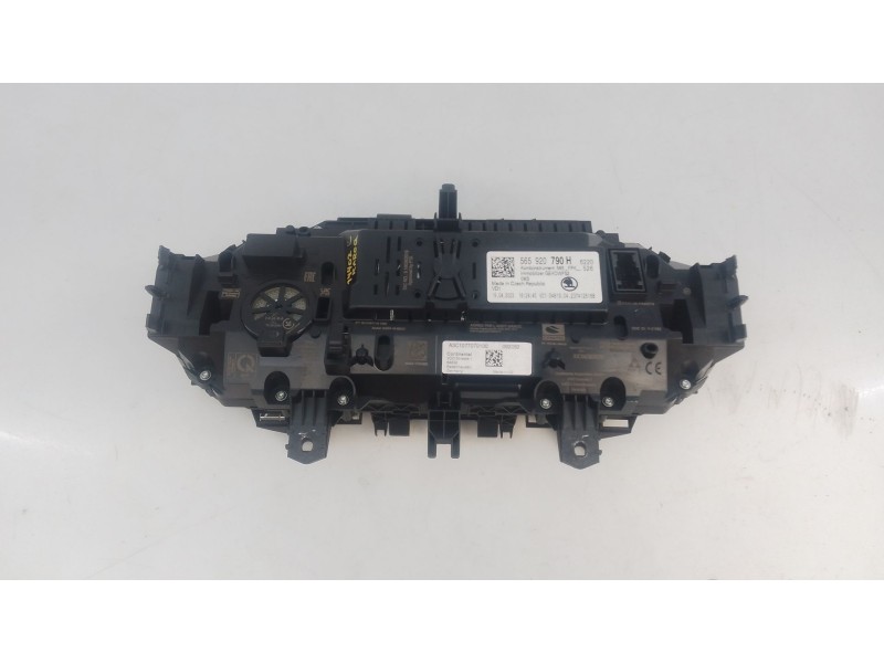 Recambio de cuadro instrumentos para skoda karoq (nu7, nd7) 1.5 tsi referencia OEM IAM 565920790H  