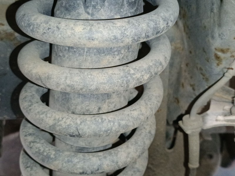 Recambio de amortiguador delantero derecho para nissan pathfinder iii (r51) 2.5 dci 4wd referencia OEM IAM   