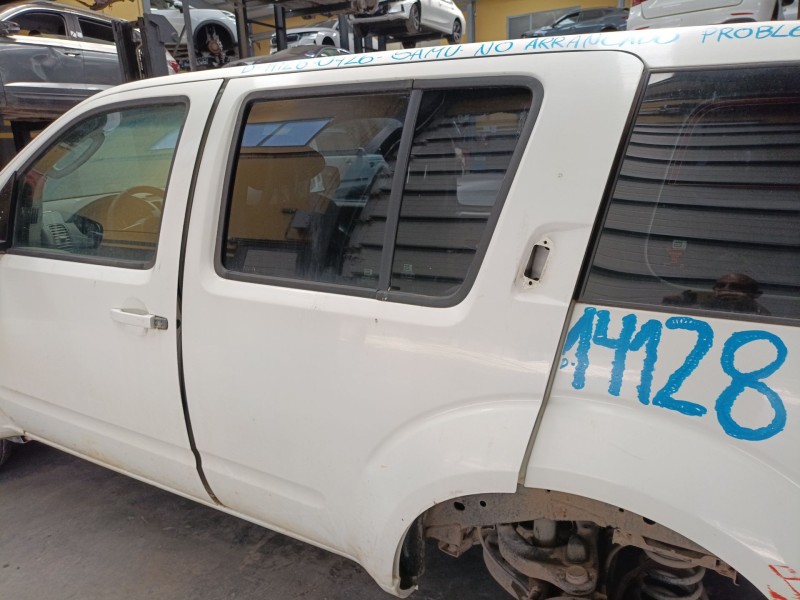 Recambio de puerta trasera izquierda para nissan pathfinder iii (r51) 2.5 dci 4wd referencia OEM IAM   