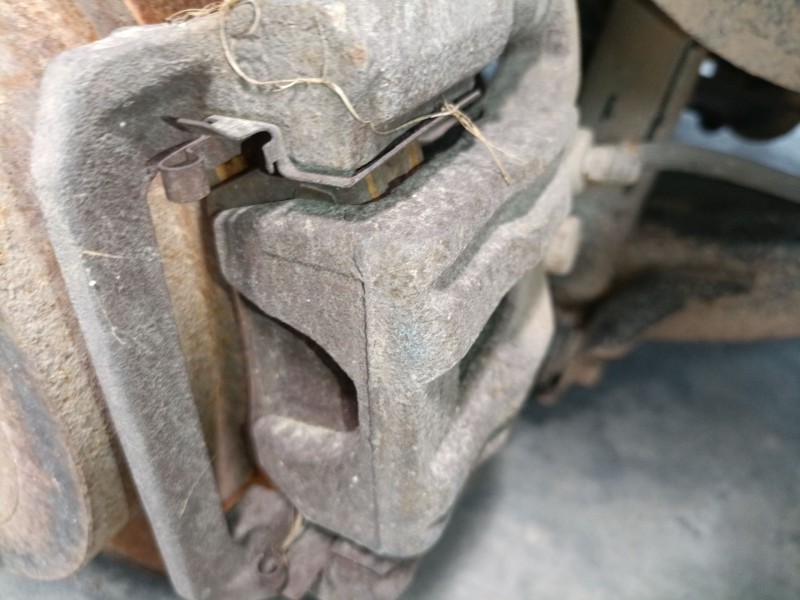 Recambio de pinza freno trasera derecha para nissan pathfinder iii (r51) 2.5 dci 4wd referencia OEM IAM   